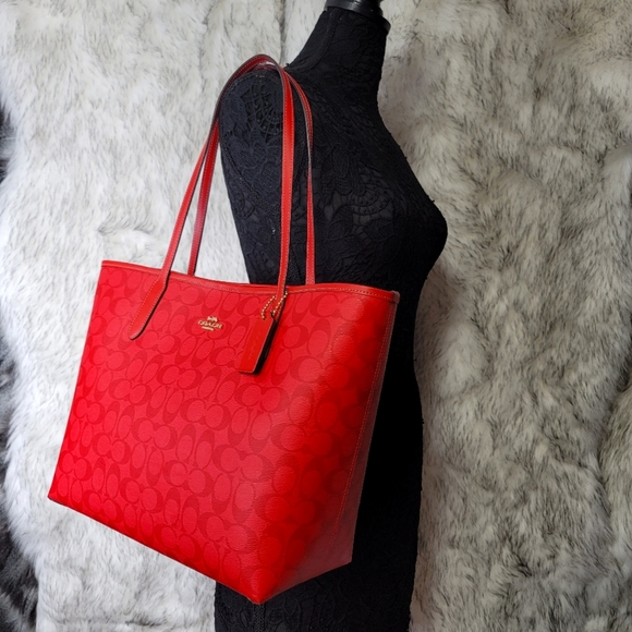 NWT COACH 2 SET Designer Signature Shoulder Bag Tote Purse Handbag + Wallet NWT - Picture 12 of 15